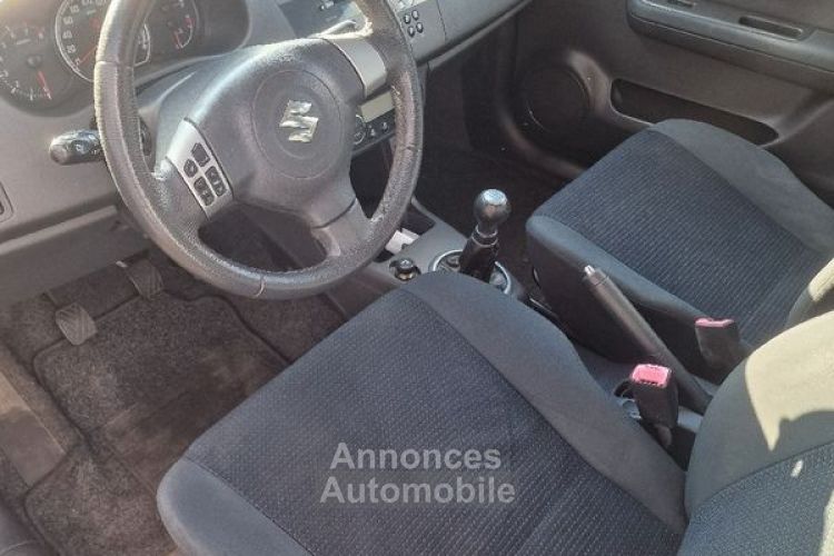 Suzuki Swift 1.3 VVT-I 100cv - <small></small> 3.990 € <small>TTC</small> - #3