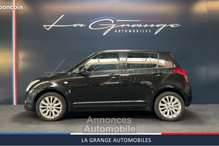 Suzuki Swift  - <small></small> 4.490 € <small>TTC</small> - #1