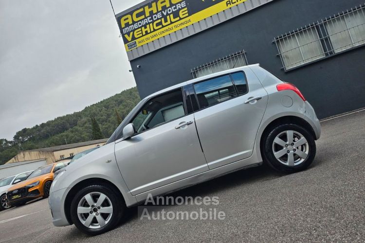 Suzuki Swift 4x4 1.3 i 93 ch garantie - <small></small> 6.990 € <small>TTC</small> - #3