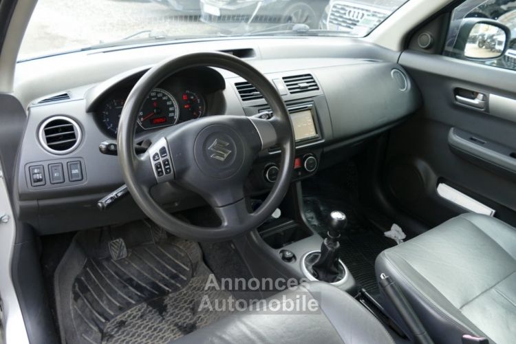 Suzuki Swift II 1.3 VVT 92 Ch GLX BVM5 - <small></small> 4.490 € <small>TTC</small> - #14