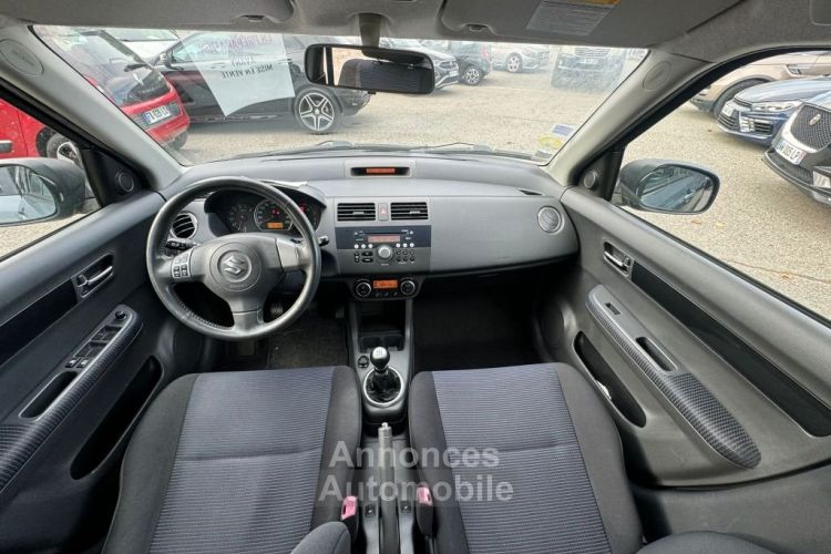 Suzuki Swift III 5 portes 1.3 i 16V 93 cv , MOTEUR A CHAINE SUIVI JOUR-GARANTIE - <small></small> 5.990 € <small>TTC</small> - #12