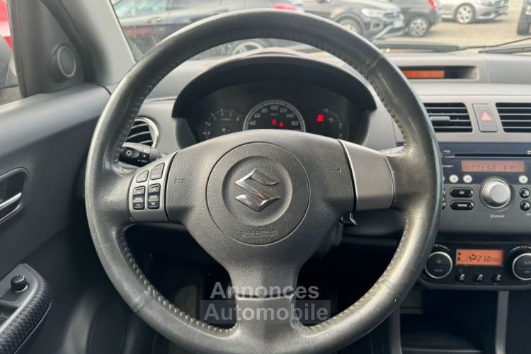 Suzuki Swift III 5 portes 1.3 i 16V 93 cv , MOTEUR A CHAINE SUIVI JOUR-GARANTIE - <small></small> 5.990 € <small>TTC</small> - #13