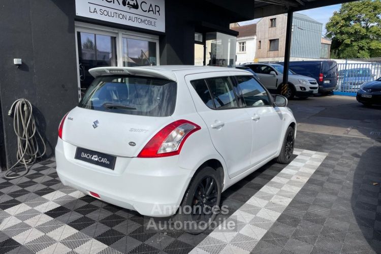 Suzuki Swift MY15 1.2 VVT Serie Speciale In The City - <small></small> 8.990 € <small>TTC</small> - #6