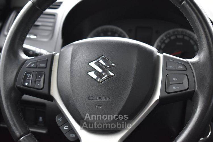 Suzuki Swift Privilege 5 portes 1.2 VVT 94 cv SUIVIS - <small></small> 7.990 € <small>TTC</small> - #13