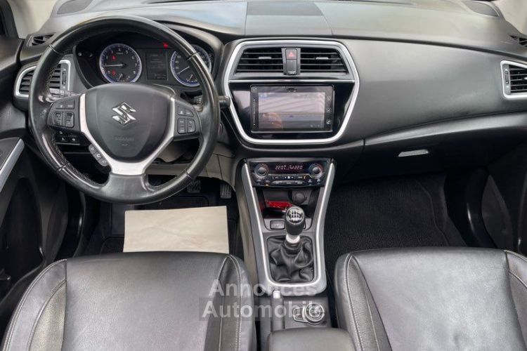 Suzuki SX4 S-Cross 1.4 BoosterJet Hybrid 129ch Style Allgrip 4X4 - <small></small> 15.990 € <small>TTC</small> - #5