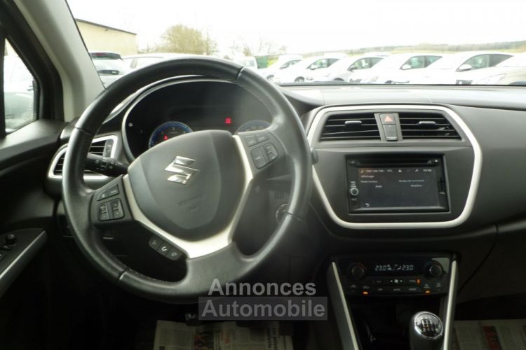 Suzuki SX4 S-Cross 1.6 DDIS 120CH PACK ALLGRIP BV6 4X4 - <small></small> 9.400 € <small>TTC</small> - #8