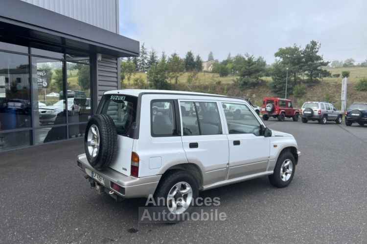 Suzuki Vitara 2 L HDI 5 Portes JLX - <small></small> 11.700 € <small></small> - #8