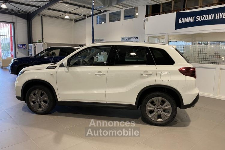 Suzuki Vitara (4) 1.5 Dualjet hyb PRIVILEGE ALLGRIP 4WD AT - <small></small> 25.900 € <small></small> - #3