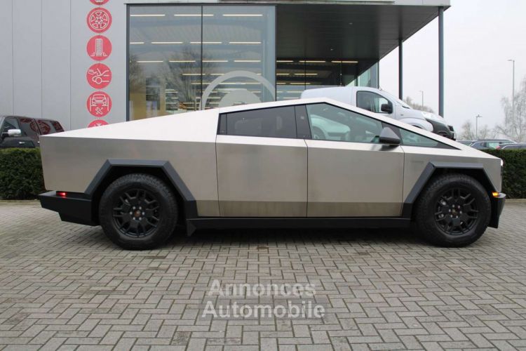 Tesla Cybertruck Uniek ~ Foundation BTW wagen 145.000 netto - <small></small> 175.450 € <small>TTC</small> - #5