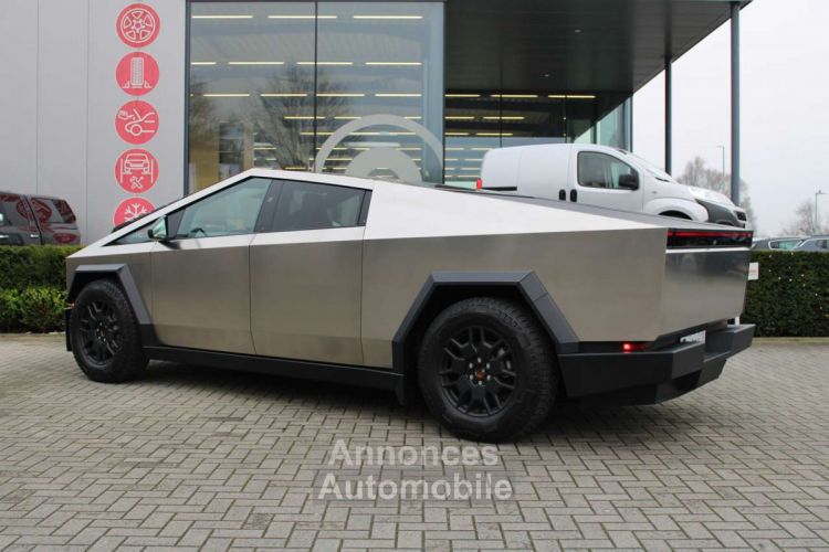 Tesla Cybertruck Uniek ~ Foundation BTW wagen 145.000 netto - <small></small> 175.450 € <small>TTC</small> - #8