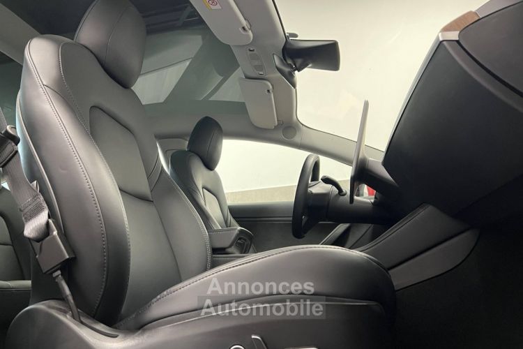 Tesla Model 3  Long-Range Dual Motor AWD - <small></small> 29.990 € <small>TTC</small> - #16