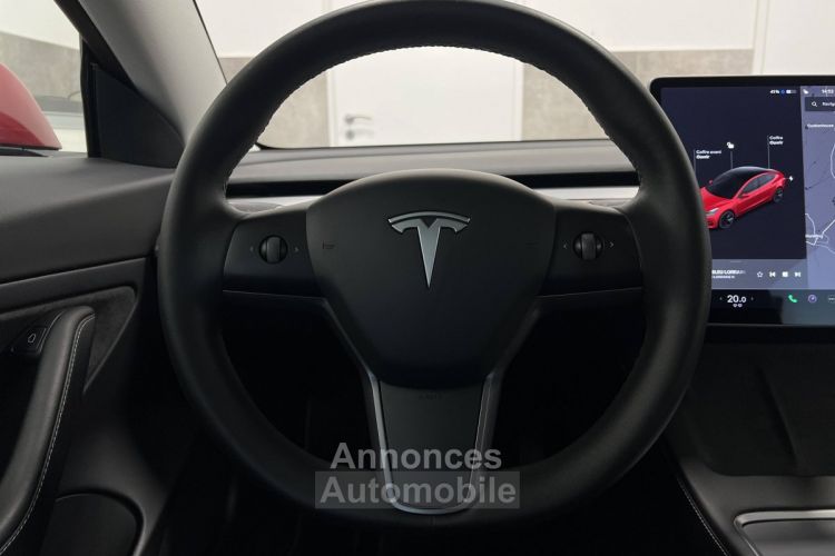 Tesla Model 3  Long-Range Dual Motor AWD - <small></small> 29.990 € <small>TTC</small> - #52