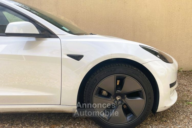 Tesla Model 3 275 AUTONOMIE STANDARD RWD 60KWH - <small></small> 27.990 € <small>TTC</small> - #29