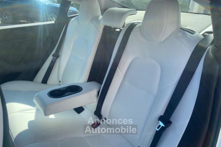 Tesla Model 3 306 AUTONOMIE STANDARD PLUS RWD 50KWH 7CV - <small></small> 27.490 € <small>TTC</small> - #11