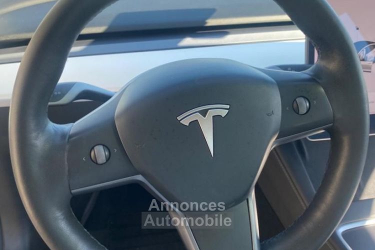 Tesla Model 3 306 AUTONOMIE STANDARD PLUS RWD 50KWH 7CV - <small></small> 27.490 € <small>TTC</small> - #15