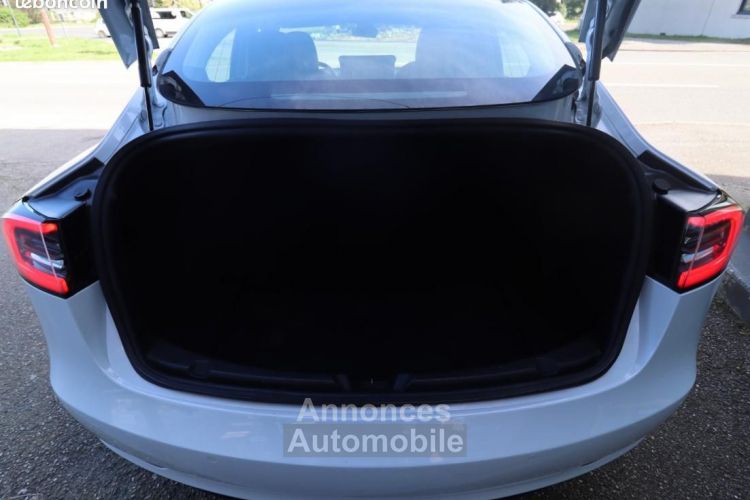 Tesla Model 3 460 CH 211 PPM 75 KWH GRANDE AUTONOMIE 4WD DUAL-MOTOR BVA - <small></small> 21.989 € <small>TTC</small> - #18