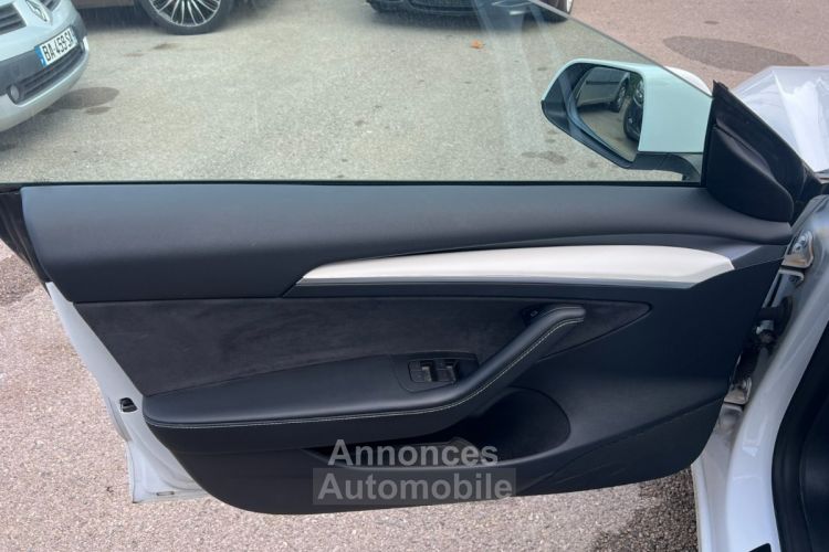 Tesla Model 3 Autonomie Standard Plus RWD - <small></small> 30.990 € <small>TTC</small> - #21