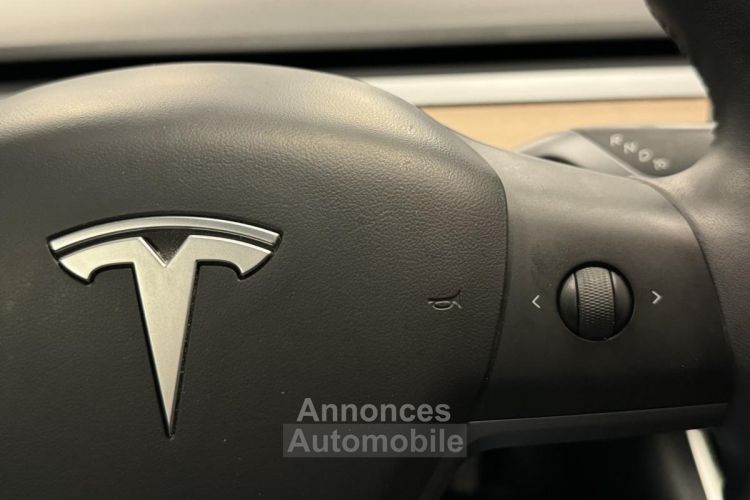 Tesla Model 3 Dual Motor AWD  Long-Range - <small></small> 32.990 € <small></small> - #37