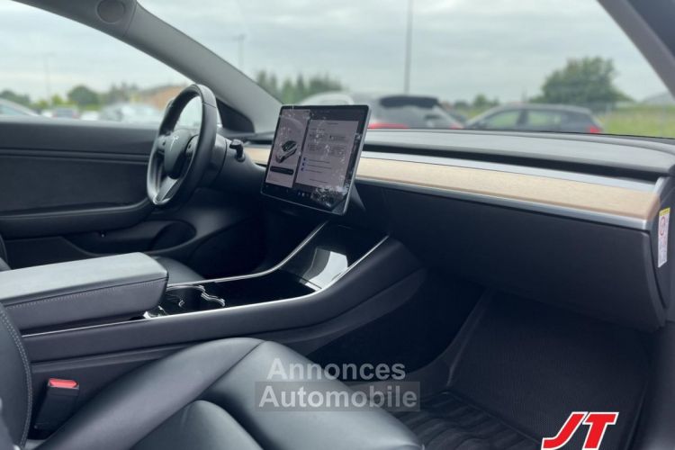 Tesla Model 3 Dual Motor AWD  Performance - <small></small> 29.890 € <small>TTC</small> - #31