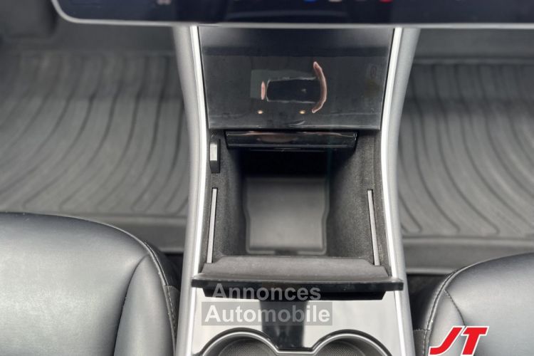 Tesla Model 3 Dual Motor AWD  Performance - <small></small> 29.890 € <small>TTC</small> - #42