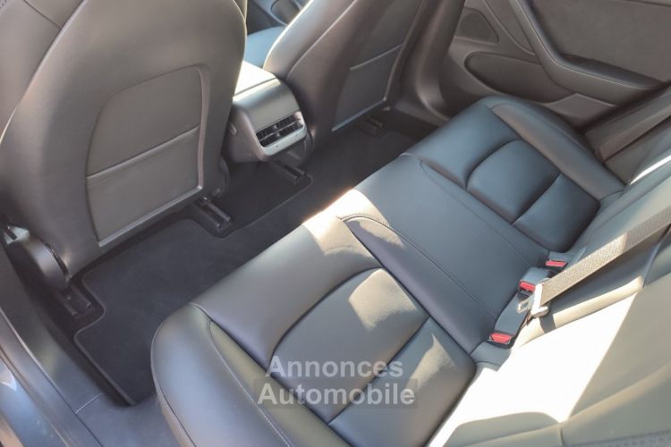 Tesla Model 3 DUAL MOTOR AWD LONG RANGE 462 - <small></small> 31.490 € <small>TTC</small> - #15