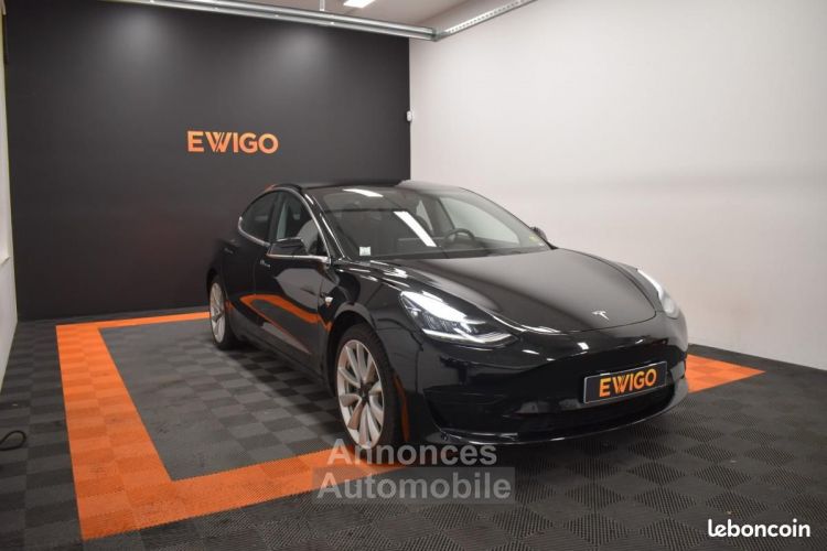 Tesla Model 3 ELECTRIC 305ch 44KWH STANDARD-PLUS AUTO PILOT BETA NOIR UNI SUIVI GARANTIE - <small></small> 31.990 € <small>TTC</small> - #1