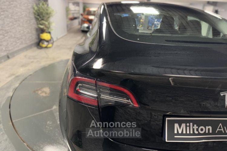 Tesla Model 3 GRANDE AUTONOMIE DUAL MOTOR RWD 75 KWH - <small></small> 35.990 € <small></small> - #27