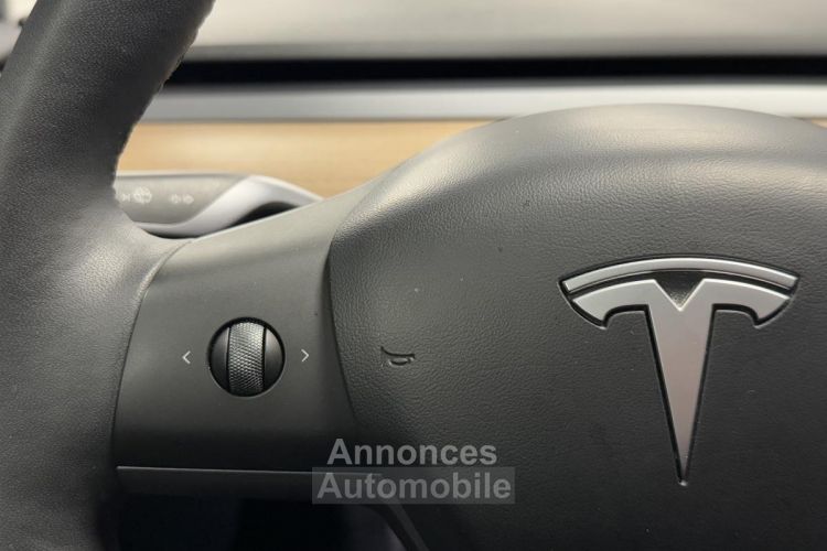 Tesla Model 3 GRANDE AUTONOMIE DUAL MOTOR RWD 75 KWH - <small></small> 35.990 € <small></small> - #37