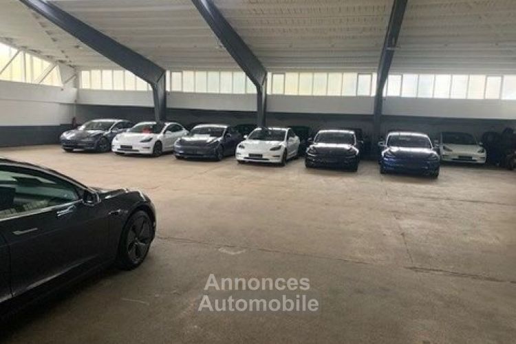 Tesla Model 3 In Stock & on demand 50 pieces ,5 colors - <small></small> 40.000 € <small>TTC</small> - #8