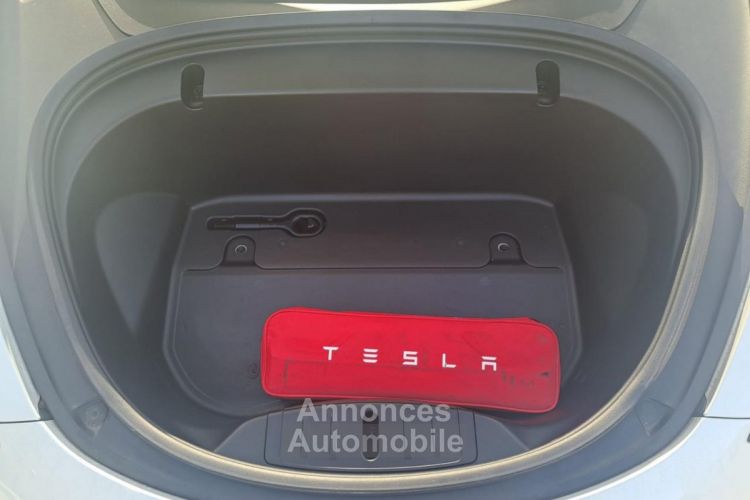 Tesla Model 3 Long-Range Dual Motor AWD - <small></small> 31.514 € <small></small> - #13