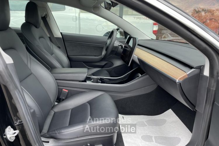 Tesla Model 3 Long Range Dual Motor AWD - <small></small> 32.829 € <small></small> - #21