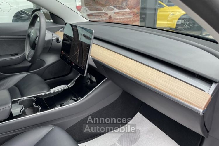 Tesla Model 3 Long Range Dual Motor AWD - <small></small> 32.829 € <small></small> - #22