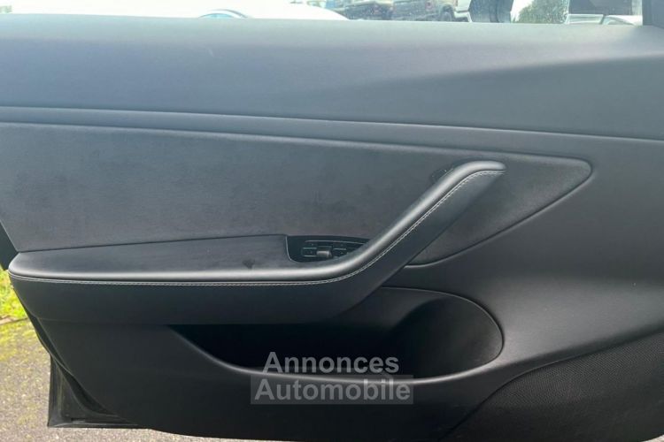 Tesla Model 3 Long Range Dual Motor AWD - <small></small> 27.900 € <small>TTC</small> - #20