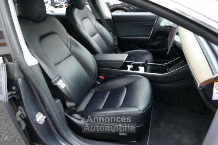 Tesla Model 3 LONG RANGE DUAL MOTOR AWD 255 KW 436 Ch TOIT PANORAMIQUE - <small></small> 22.990 € <small>TTC</small> - #13