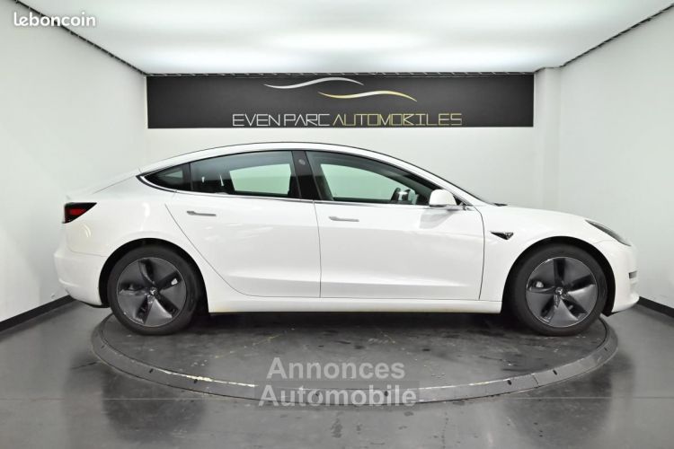 Tesla Model 3 Long Range Dual Motor AWD 4P - <small></small> 30.990 € <small>TTC</small> - #4