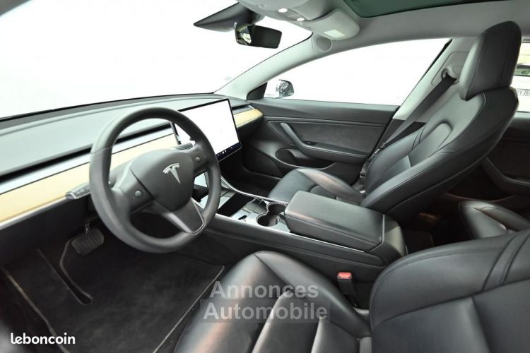 Tesla Model 3 Long Range Dual Motor AWD 4P - <small></small> 30.990 € <small>TTC</small> - #14