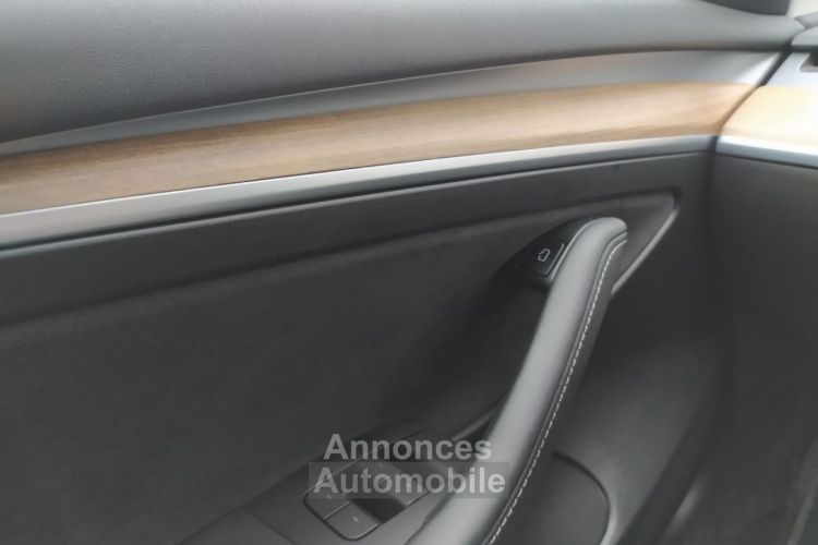 Tesla Model 3 Long Range Dual Motor AWD MY21 - <small></small> 32.900 € <small>TTC</small> - #25