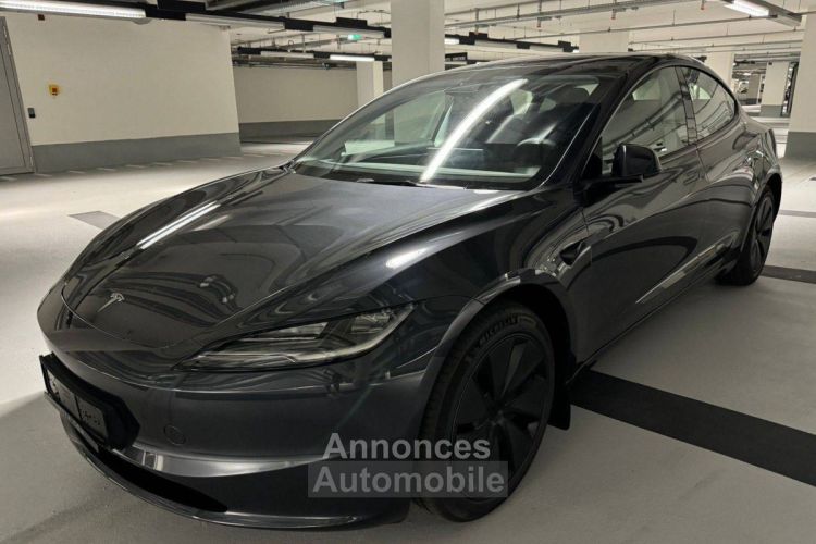 Tesla Model 3 LongRange M24/TrailerCoup/AWD/Pneu hiver - <small></small> 50.800 € <small>TTC</small> - #1