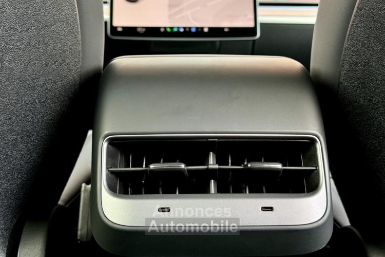 Tesla Model 3 Performance 534 Dual Motors Autopilot Toit pano Garantie 2030 - <small></small> 38.980 € <small>TTC</small> - #14