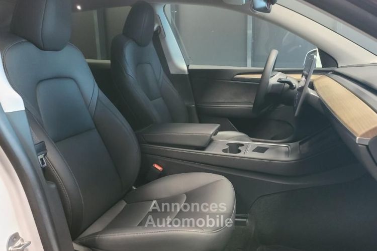 Tesla Model Y 300 60KWH STANDARD-RANGE 2WD BVA - <small></small> 34.990 € <small>TTC</small> - #5