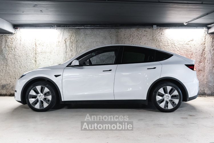 Tesla Model Y 300 Standard RWD 75 KWH - <small>A partir de </small>390 EUR <small>/ mois</small> - #6