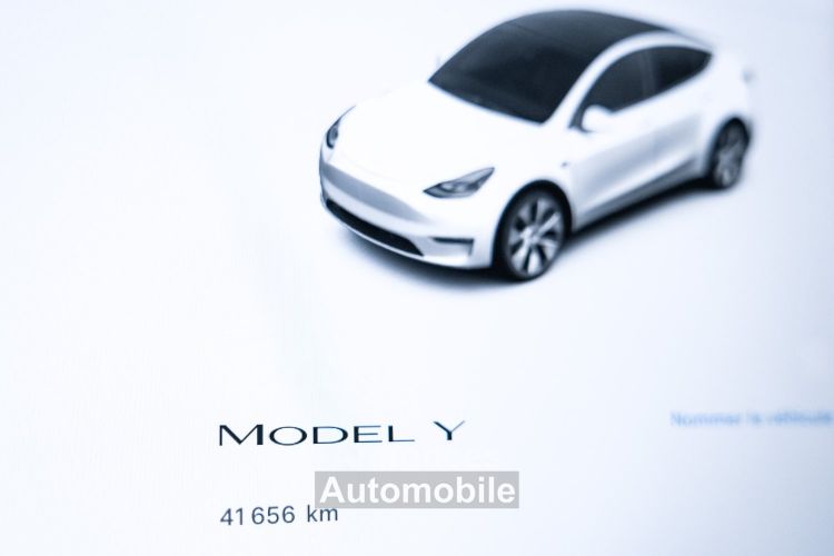 Tesla Model Y 300 Standard RWD 75 KWH - <small>A partir de </small>390 EUR <small>/ mois</small> - #30