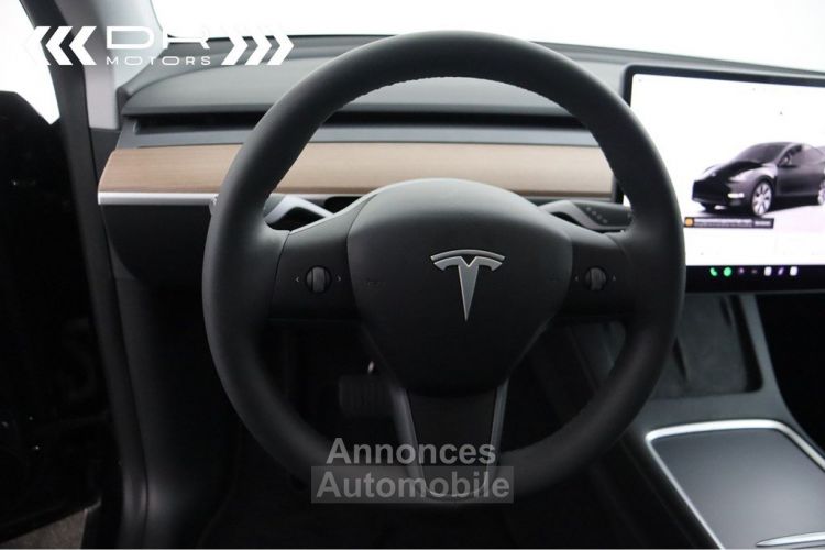 Tesla Model Y AUTOPILOT - PANODAK - <small></small> 39.995 € <small>TTC</small> - #32