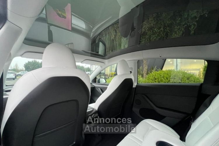 Tesla Model Y AWD Performance 2023 + ATTELAGE - <small></small> 49.900 € <small>TTC</small> - #23