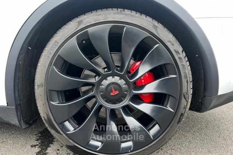 Tesla Model Y AWD Performance 2023 + ATTELAGE - <small></small> 49.900 € <small>TTC</small> - #25