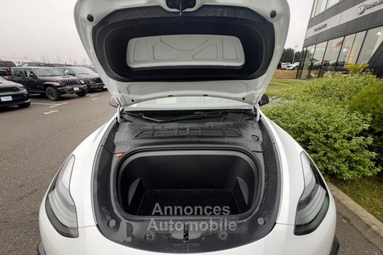 Tesla Model Y AWD Performance 2023 + ATTELAGE - <small></small> 49.900 € <small>TTC</small> - #26