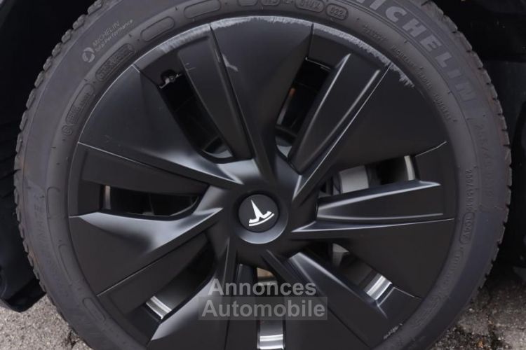 Tesla Model Y DUAL MOTOR LONG RANGE 4WD BVA - <small></small> 37.989 € <small>TTC</small> - #12