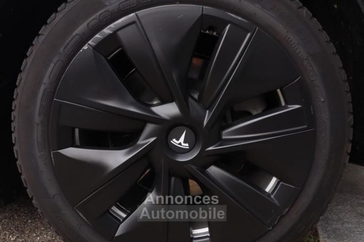 Tesla Model Y DUAL MOTOR LONG RANGE 4WD BVA - <small></small> 37.989 € <small>TTC</small> - #13