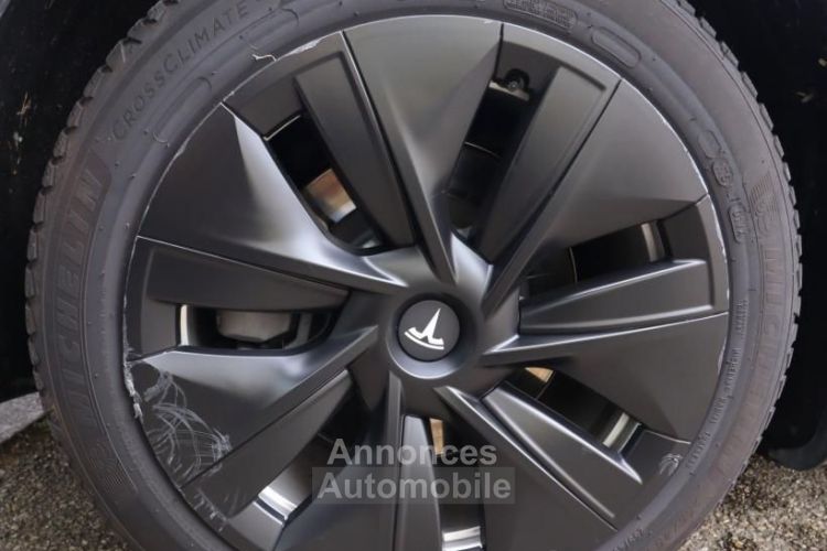 Tesla Model Y DUAL MOTOR LONG RANGE 4WD BVA - <small></small> 37.989 € <small>TTC</small> - #14