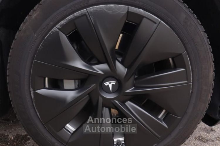 Tesla Model Y DUAL MOTOR LONG RANGE 4WD BVA - <small></small> 37.989 € <small>TTC</small> - #15